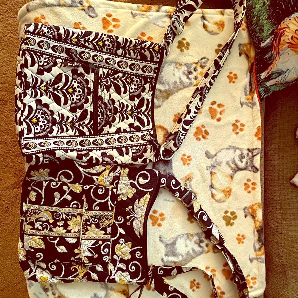 Excellent used condition Vera Bradley purses.